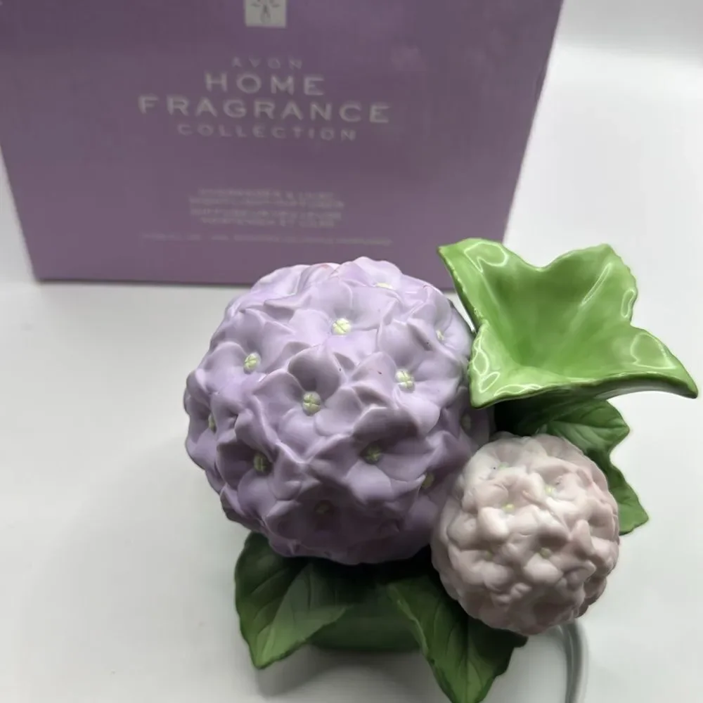 Vintage AVON Home, fragrance collection, hydrangea & lilac nightlight diffuser